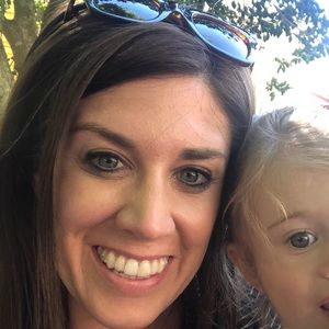 Meet your Posher, Carly